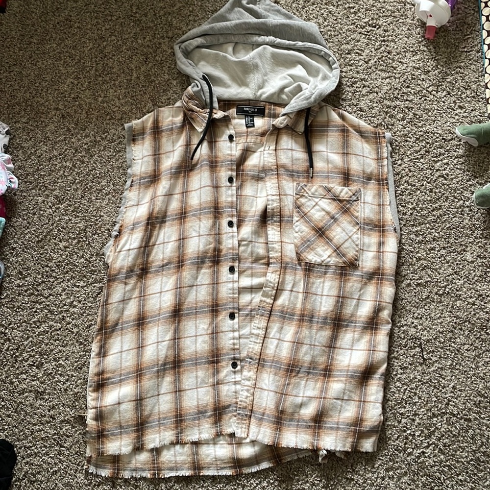 FOREVER 21 hooded vest